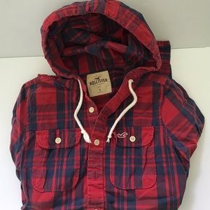 Hollister Red/Navy Plaid Button Down Shirt/Jacket